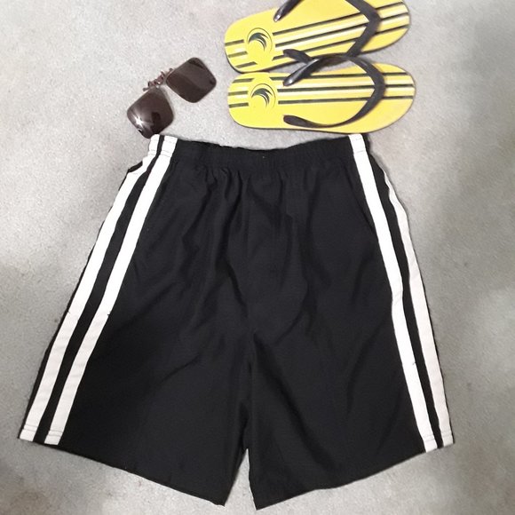 NEW WITHOUT TAGS! Black Swim Shorts - Picture 1 of 3